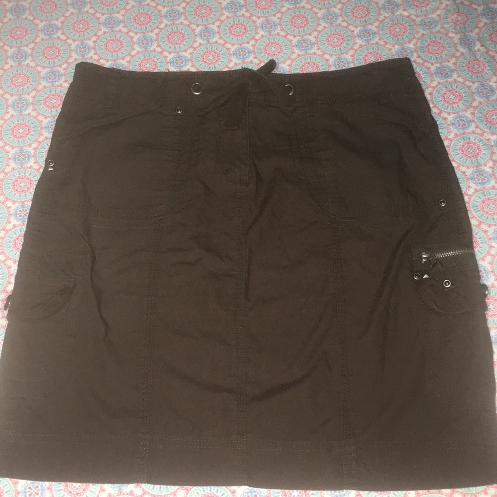Brown skirt